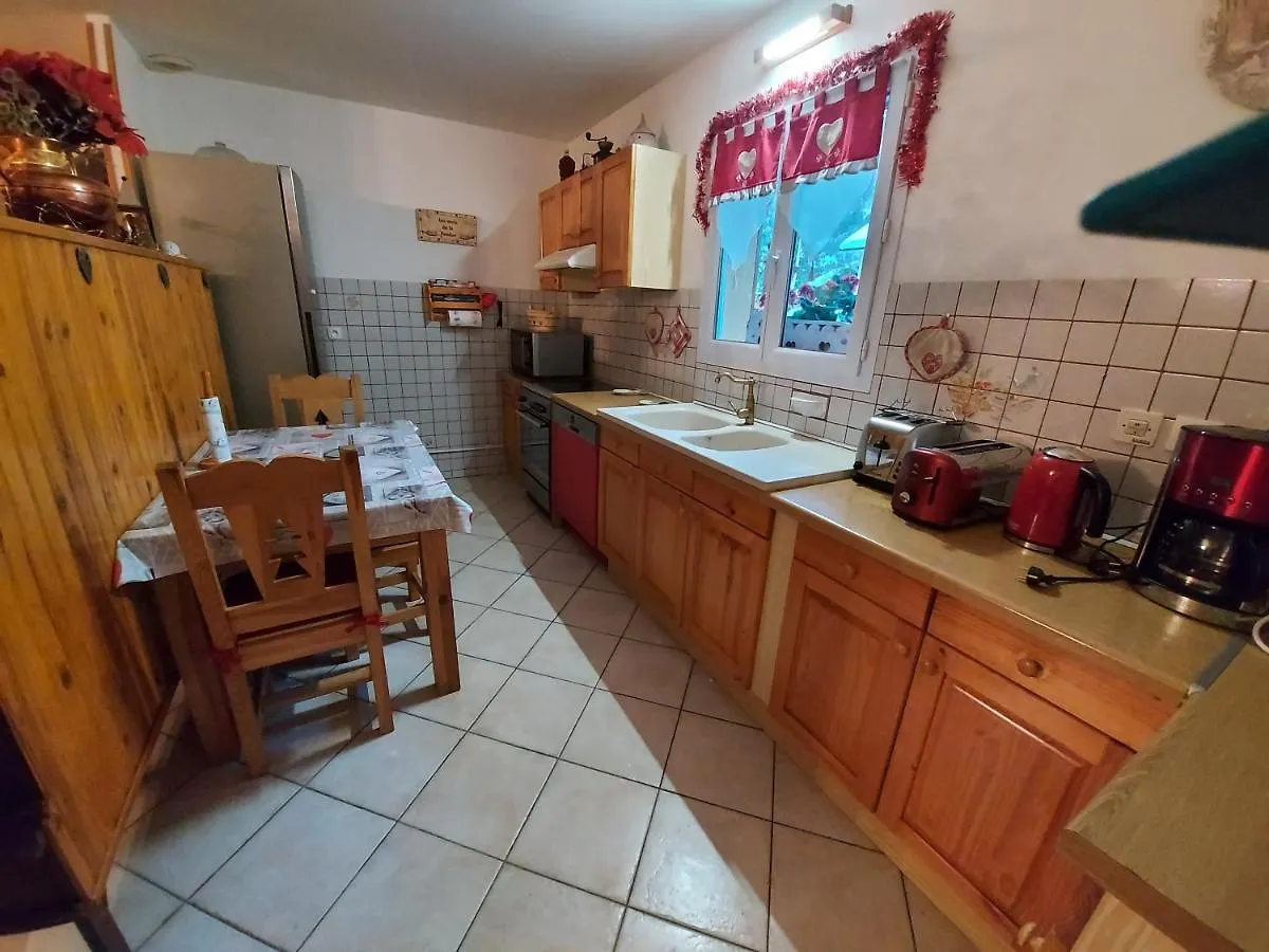 Chalet 126 M² Praloup Uvernet-Fours 0*,  France