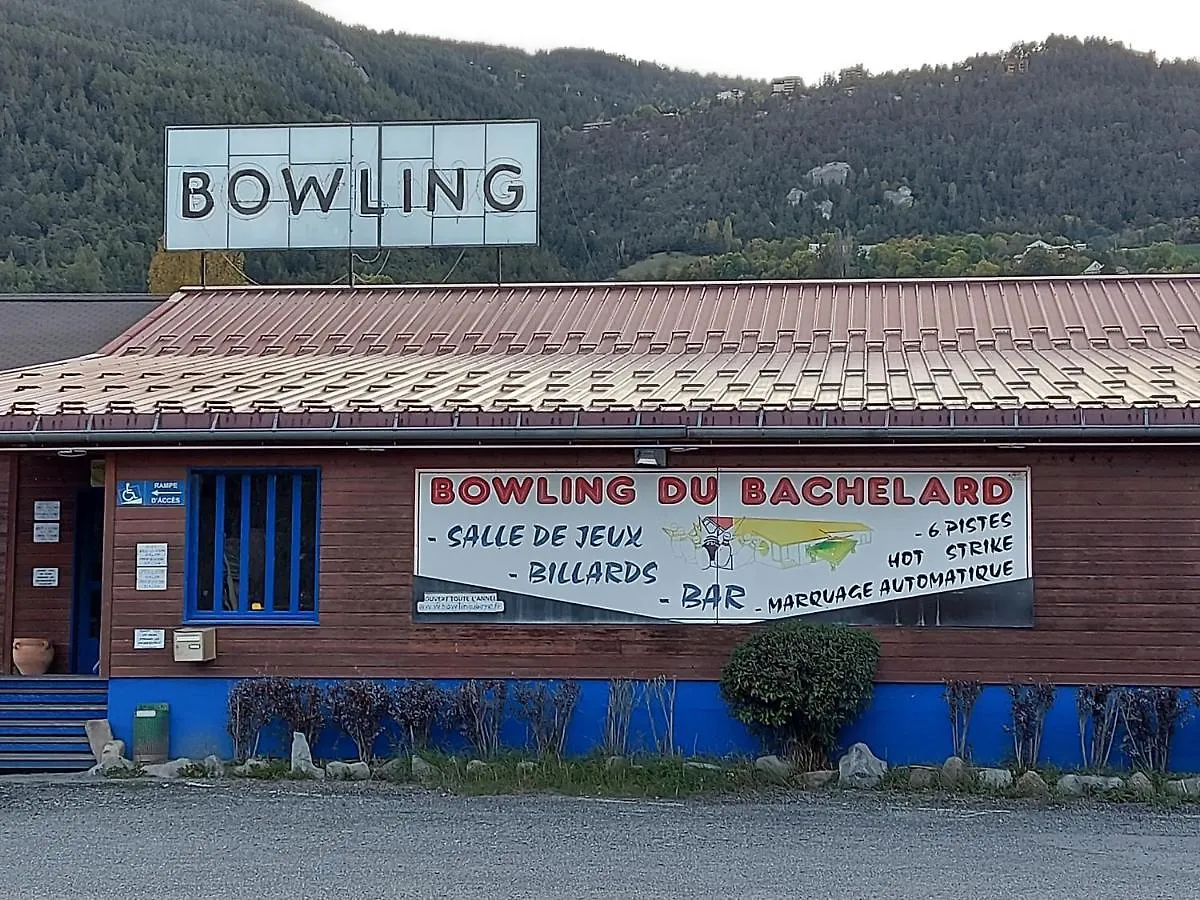 Chalet 126 M² Praloup Uvernet-Fours France